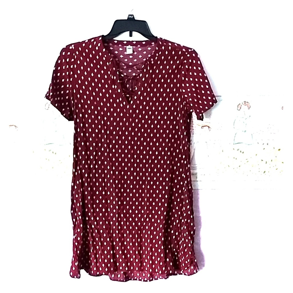 Red & White Pattern Dress with Lace-Up Neck